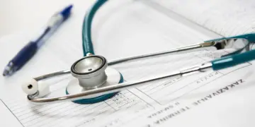 TCE-PR emite recomendações a Foz por falhas no fornecimento de medicamentos