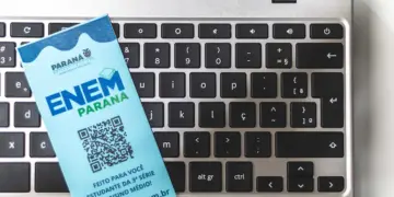 Enem 2025 mobiliza mais de 195 mil estudantes no Paraná