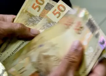 Senado aprova isenção do Imposto de Renda para quem ganha até R$ 5 mil