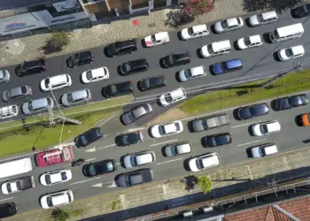 Paraná anuncia redução de quase metade no valor do IPVA 2026