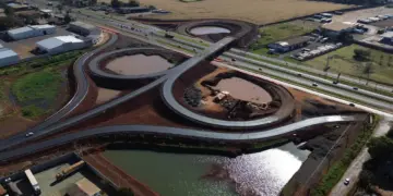 Governador entrega Perimetral Leste e libera uso definitivo da Ponte da Integração