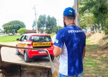 Governo do Paraná propõe reduzir em 55% custo dos exames para CNH