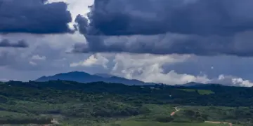 Inmet emite alerta de tempestade e vento na Região Sul