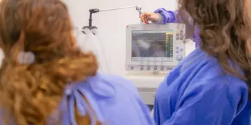 Concurso da Saúde do Paraná abre inscrições para 641 vagas nesta quarta-feira