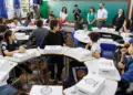 Rede estadual do Paraná inicia ano letivo de 2026 para cerca de 1 milhão de alunos