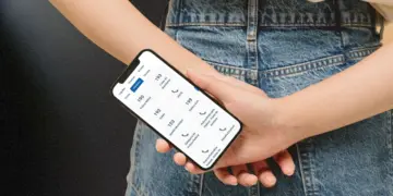 Nova lei municipal amplia divulgação de canais de proteção a mulheres e crianças em Foz