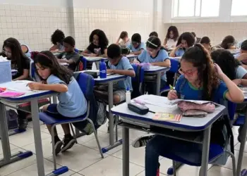 Projeto amplia lei sobre assentos prioritários para estudantes com dislexia e discalculia em Foz