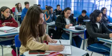 Prazo para solicitar isenção da taxa do Enem 2026 começa e segue até 24 de abril