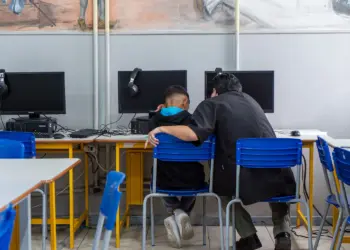 Paraná mobiliza mais de 2 mil escolas para aproximar famílias do ambiente escolar