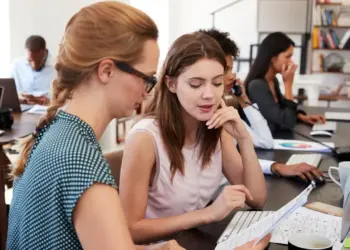 Senado aprova tempo de estágio como experiência profissional