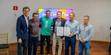 Foz do Iguaçu formaliza acordo com COB para sediar Jogos da Juventude 2026