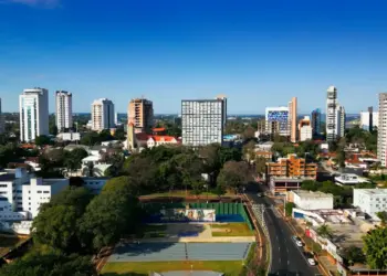 Foz do Iguaçu registra 72% de ocupação hoteleira em março e atinge recorde histórico