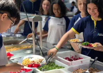 Projeto Prato Cheio amplia participação de alunos na avaliação da merenda escolar
