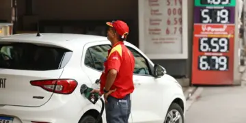 Governo quer converter receitas extras com petróleo em desonerações