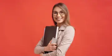 Programa oferece mais de 80 cursos gratuitos on-line para moradores de Foz do Iguaçu