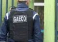 Operação investiga ex-prefeito e assessor da Casa Civil por suspeita de crimes financeiros