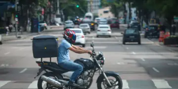 Com IPVA zerado, número de motocicletas cresce 20% em um ano no Paraná