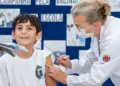 Paraná amplia vacinação contra gripe para toda a comunidade escolar em ações itinerantes