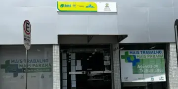 Agência do Trabalhador de Foz do Iguaçu oferece 774 vagas em 135 funções nesta terça-feira