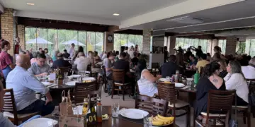 Empregos no turismo do Paraná crescem 3,4% e superam média nacional em 2025