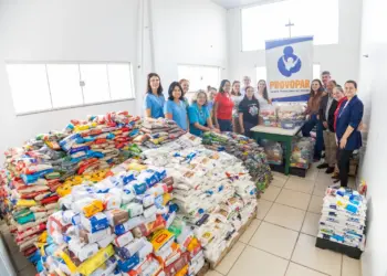 Fespop 2026 arrecada 8 toneladas de alimentos para entidades de Santa Terezinha de Itaipu