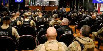 Operação Panóptico mobiliza mil agentes e cumpre 559 mandados contra facção criminosa