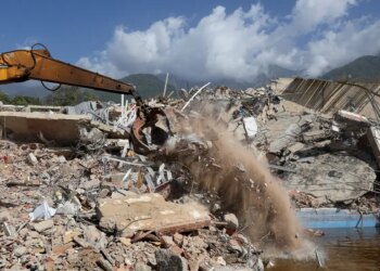 Número de mortos pelos terremotos na Venezuela sobe para 3.811