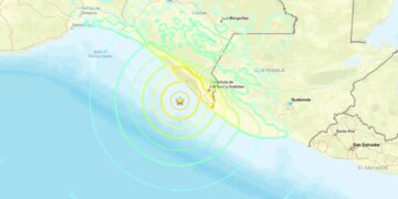 Terremoto de magnitude 7,4 atinge Puerto Madero, no México