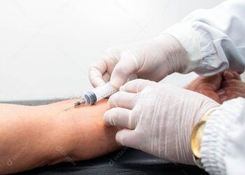 TCE-PR suspende exigência de exame de HIV em concurso público da Prefeitura de Foz do Iguaçu