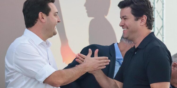 Encontro entre Ratinho Junior e Guto Silva pode redefinir articulações do PSD para 2026