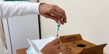 Ação de vacinação em cinco UBSs aplica 240 doses e reforça combate às doenças respiratórias