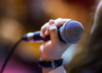 Comissão é criada para discutir mudanças nas regras de música ao vivo em Foz do Iguaçu