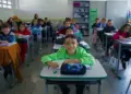Mais de 33 mil estudantes retornam às aulas na rede municipal de Foz do Iguaçu na terça-feira