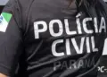 Justiça decreta prisão preventiva de pai flagrado agredindo filha de 3 anos na rua