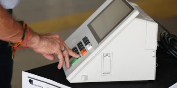 Paraná registra 793 candidaturas a três dias do prazo final