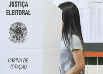 Mulheres com medida protetiva podem mudar local de votação no Paraná