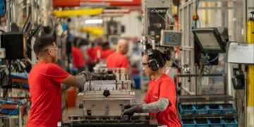 Empresas com 100 ou mais funcionários têm até 31 de agosto para atualizar dados salariais
