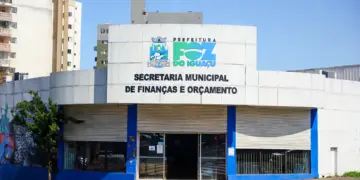 Empresas do Simples Nacional terão mudança na emissão de notas fiscais em Foz do Iguaçu
