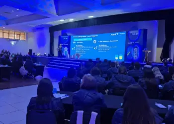 Foz do Iguaçu reforça promoção turística no mercado gaúcho durante evento em Gramado