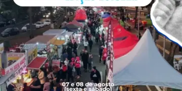 Feirinha da JK terá edição noturna com gastronomia, artesanato e shows na Praça da Paz