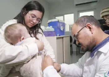 Cascavel abre todas as unidades de saúde neste sábado (22) para o "Dia D" da Multivacinação de crianças e adolescentes