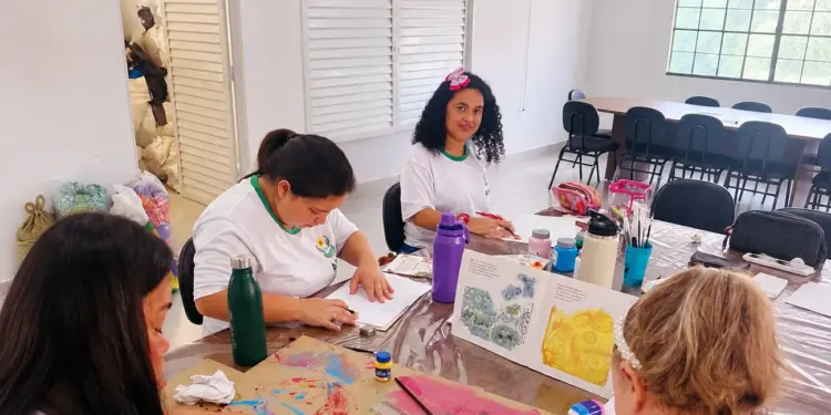 Foz Fazendo Arte amplia prazo de inscrições para profissionais até 28 de agosto