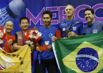Foz do Iguaçu reúne 154 atletas e bate recorde no Mercosul Sênior de Badminton