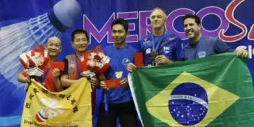 Foz do Iguaçu reúne 154 atletas e bate recorde no Mercosul Sênior de Badminton