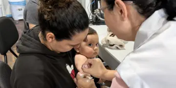 Dia D de vacinação aplica 1.429 doses em unidades de saúde de Foz do Iguaçu