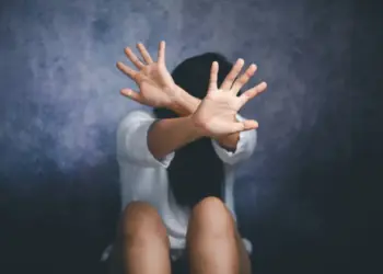 Foz do Iguaçu lidera ranking de violência contra a mulher entre grandes municípios do Paraná