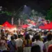 Praça da Paz recebe edição noturna da Feirinha da JK com gastronomia, artesanato e música