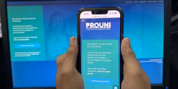 Prazo para entrar na lista de espera do Prouni termina nesta quinta-feira