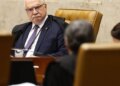 Ex-ministros e sociedade civil divulgam carta em apoio a Fachin 