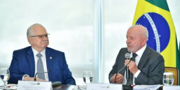 Presidente do STF diz que gravidade dos fatos não autoriza atalhos